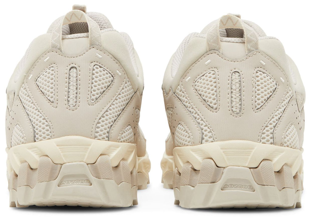New Balance 610 Timberwolf Moonbeam