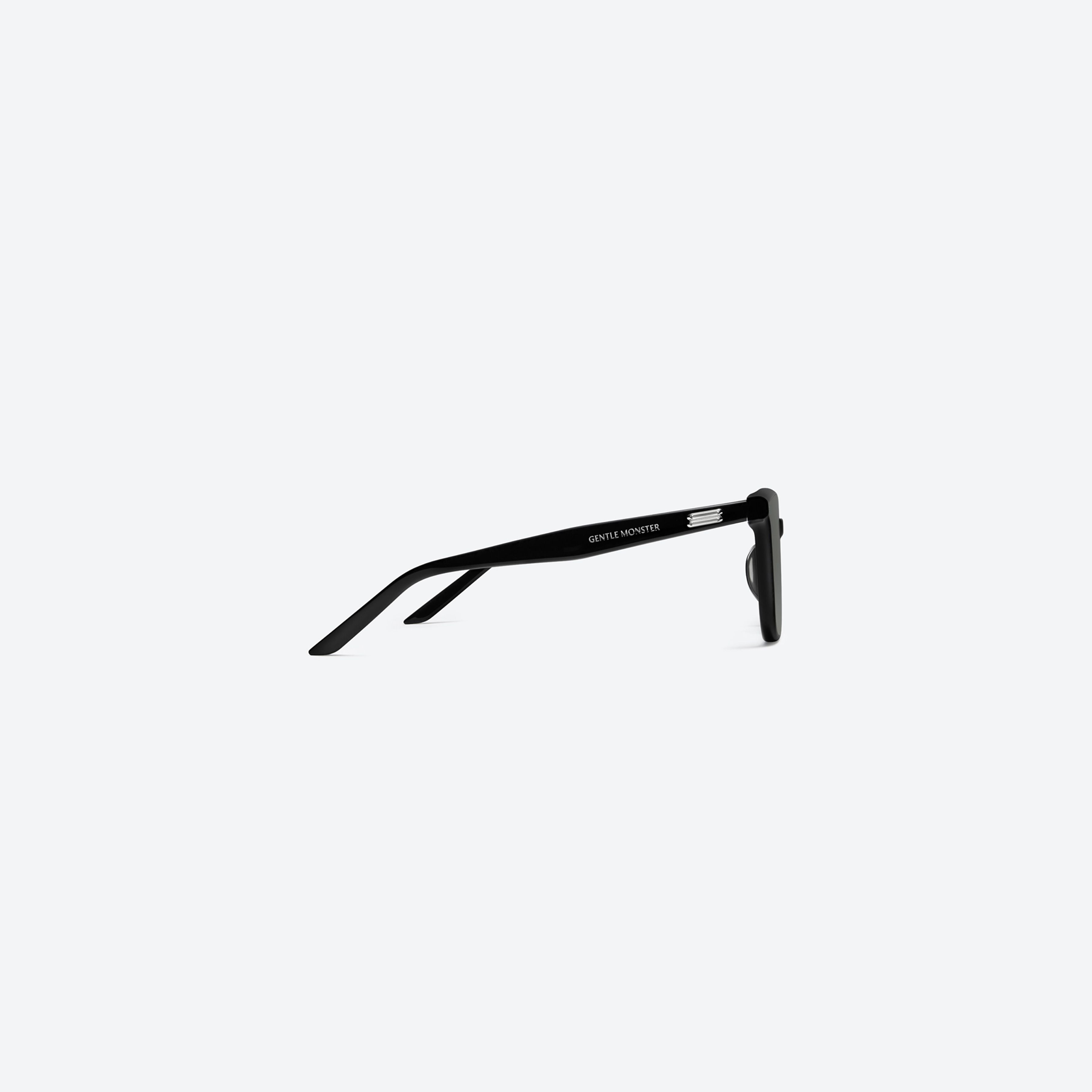 Gentle Monster Lo Lou 01 Black / Black
