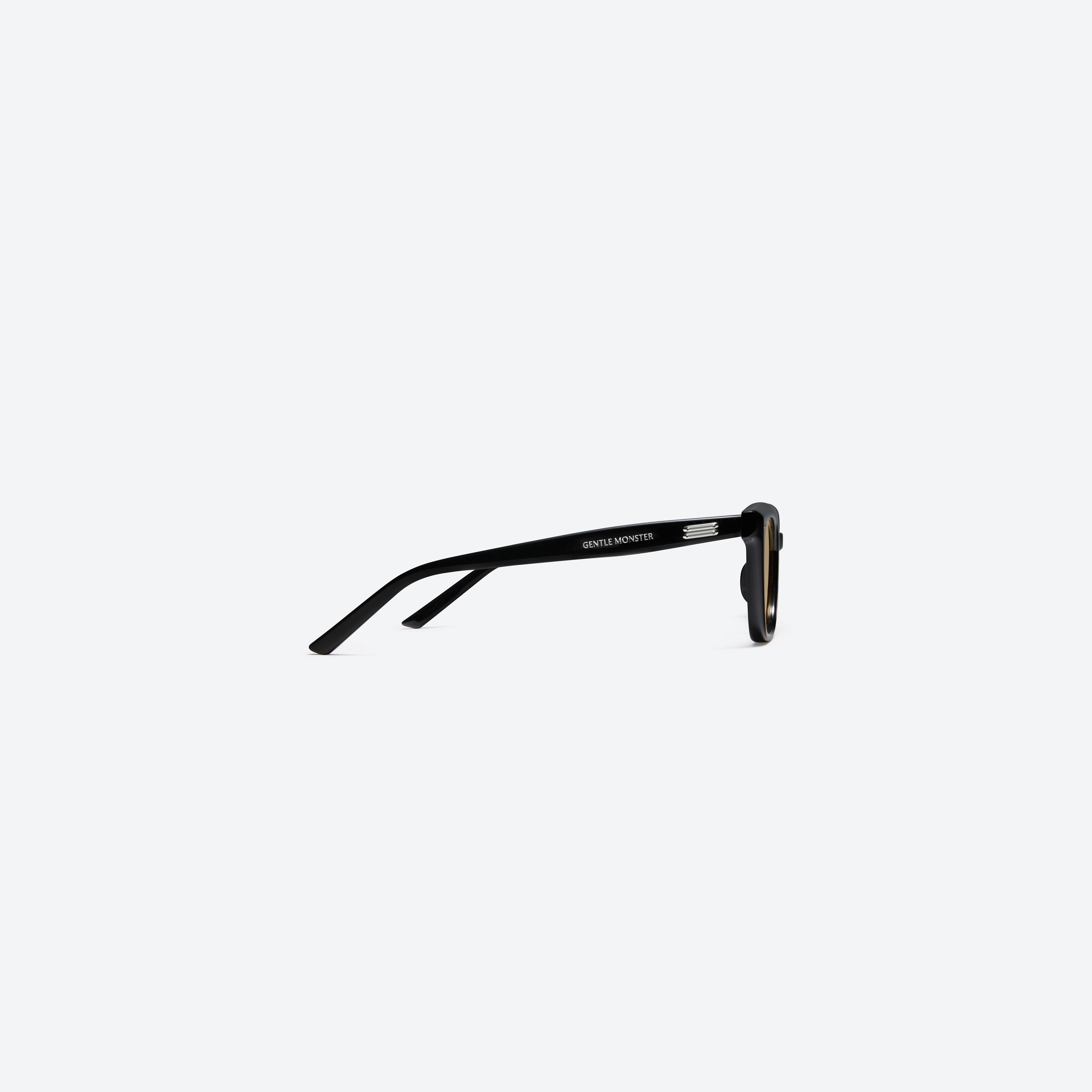 Gentle Monster Soho 01 Black / Brown