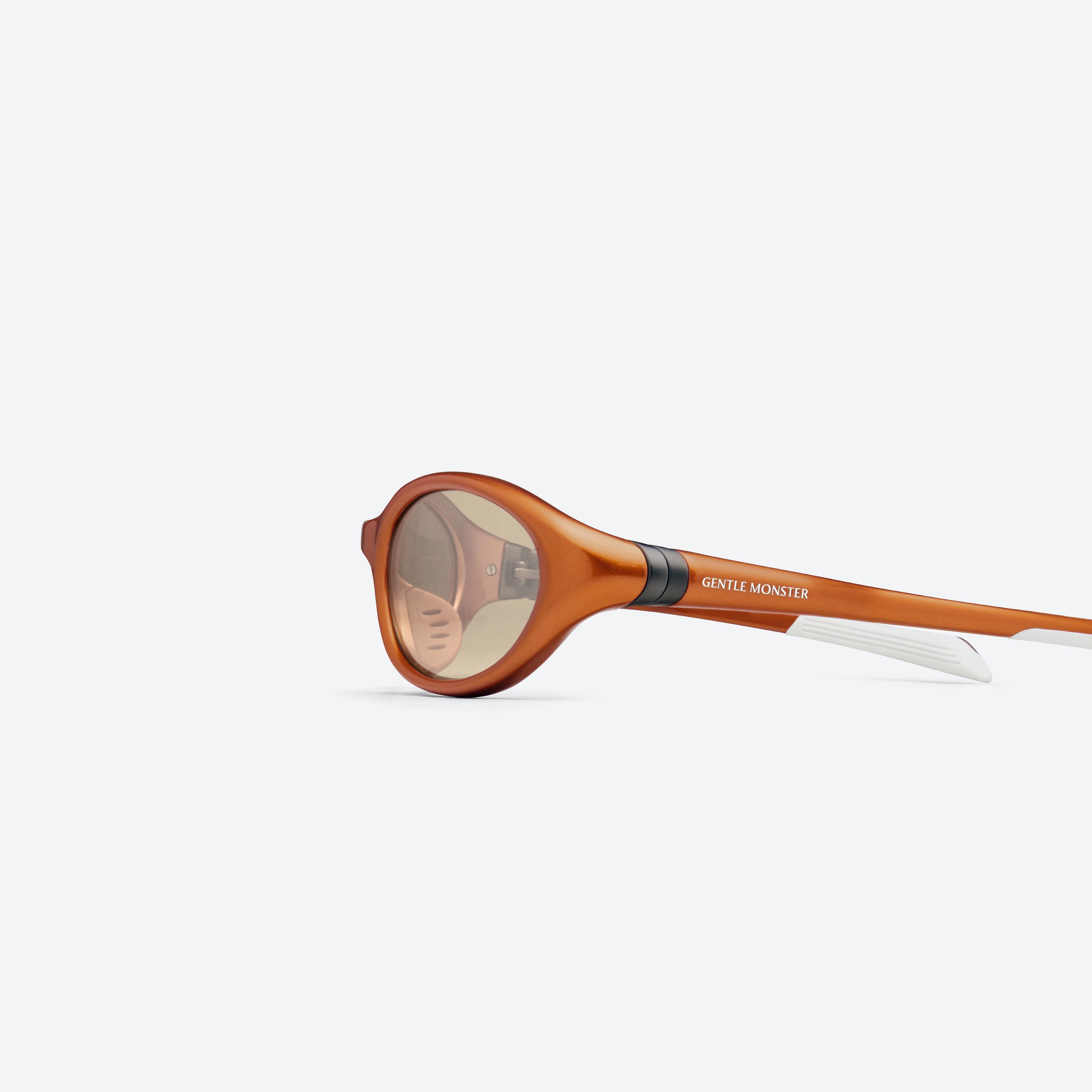 Gentle Monster Velo OR4 Orange / Brown
