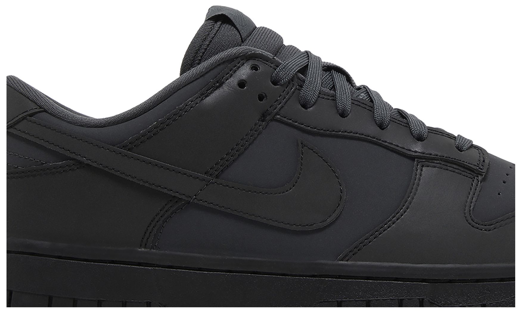 Nike Dunk Low Cyber (W)