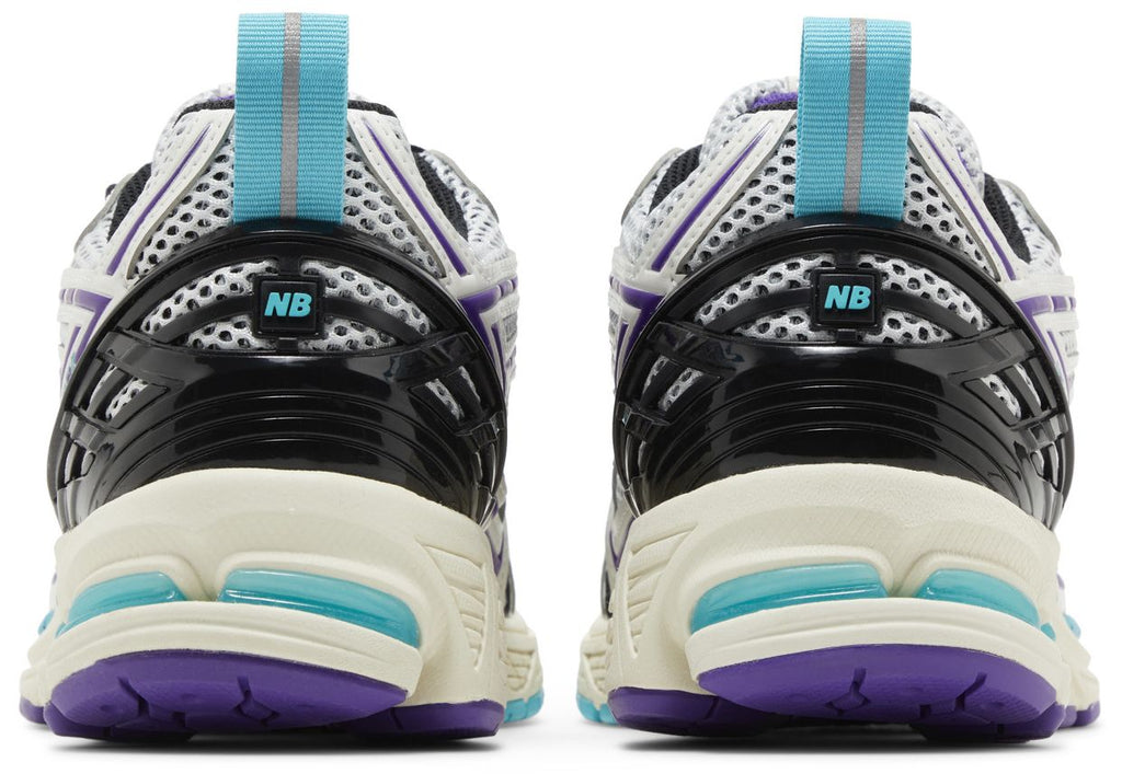 New Balance 1906R Hornets