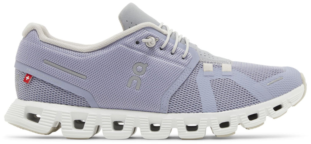 On Running Cloud 5 Nimbus (W)