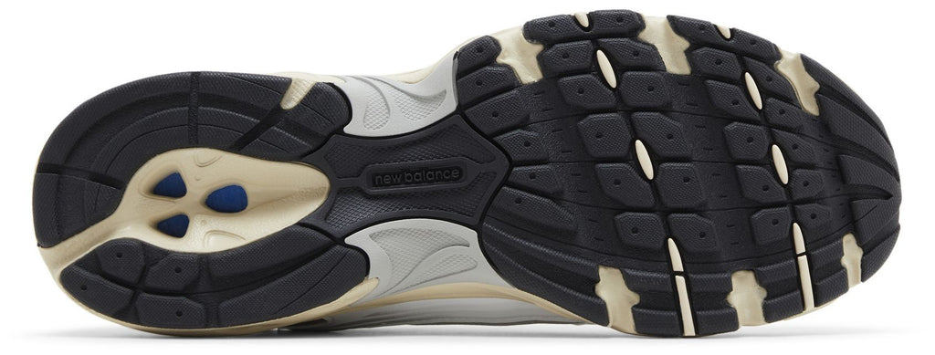 New Balance 530 White Palm Leaf