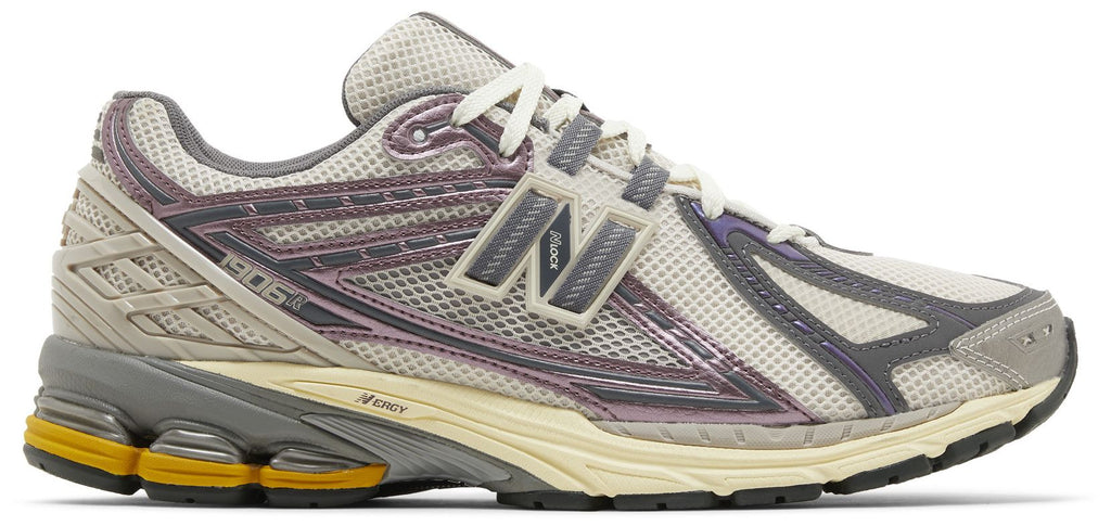New Balance 1906R Licorice