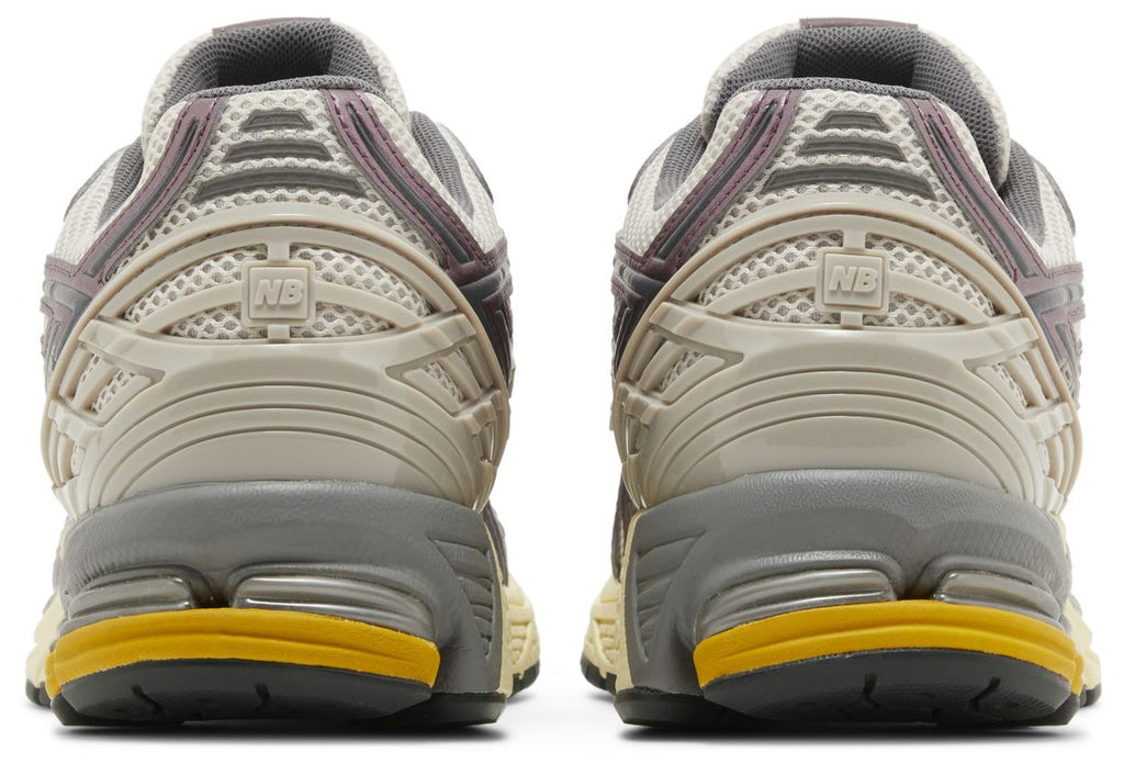 New Balance 1906R Licorice