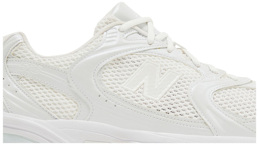 New Balance 530 Triple White