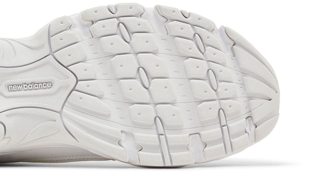 New Balance 530 Triple White