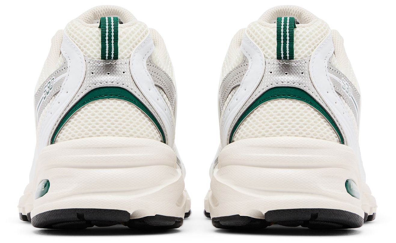 New Balance 530 Sea Salt Marsh Green