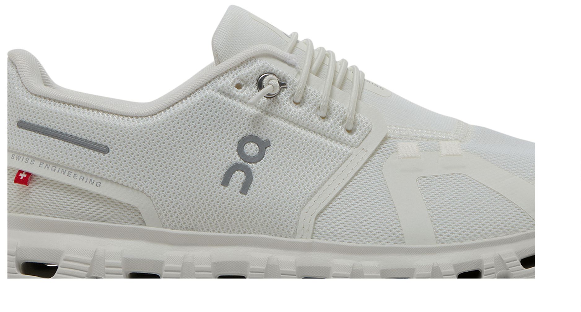 On Running Cloud 6 Triple White (W)
