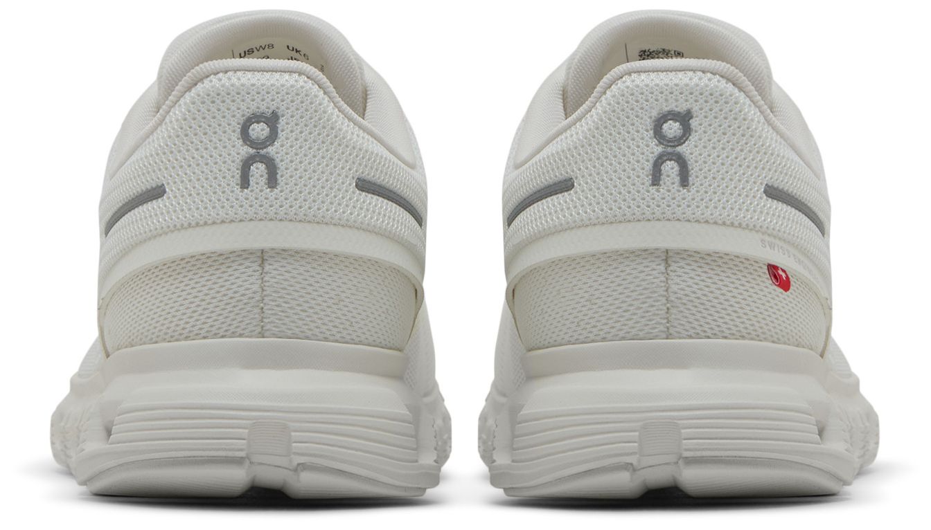 On Running Cloud 6 Triple White (W)