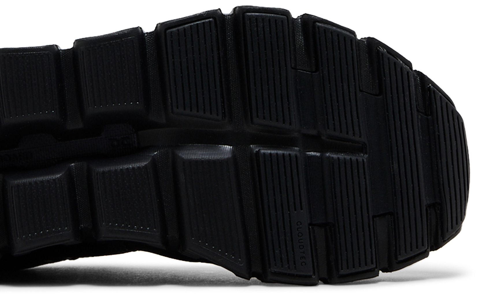 On Running Cloud 6 Triple Black (W)