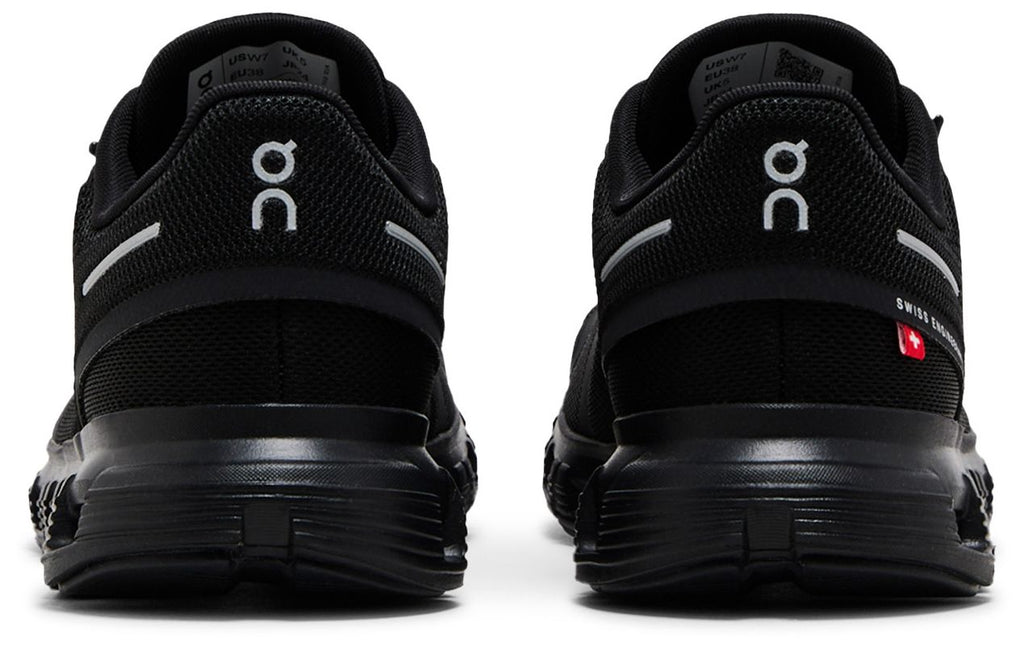 On Running Cloud 6 Triple Black (W)