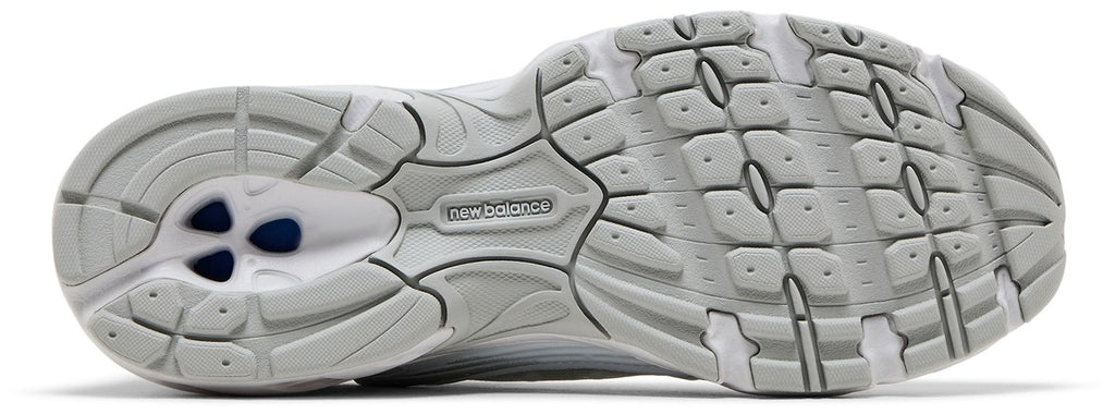 New Balance 530 White Silver Metallic Polka Dots