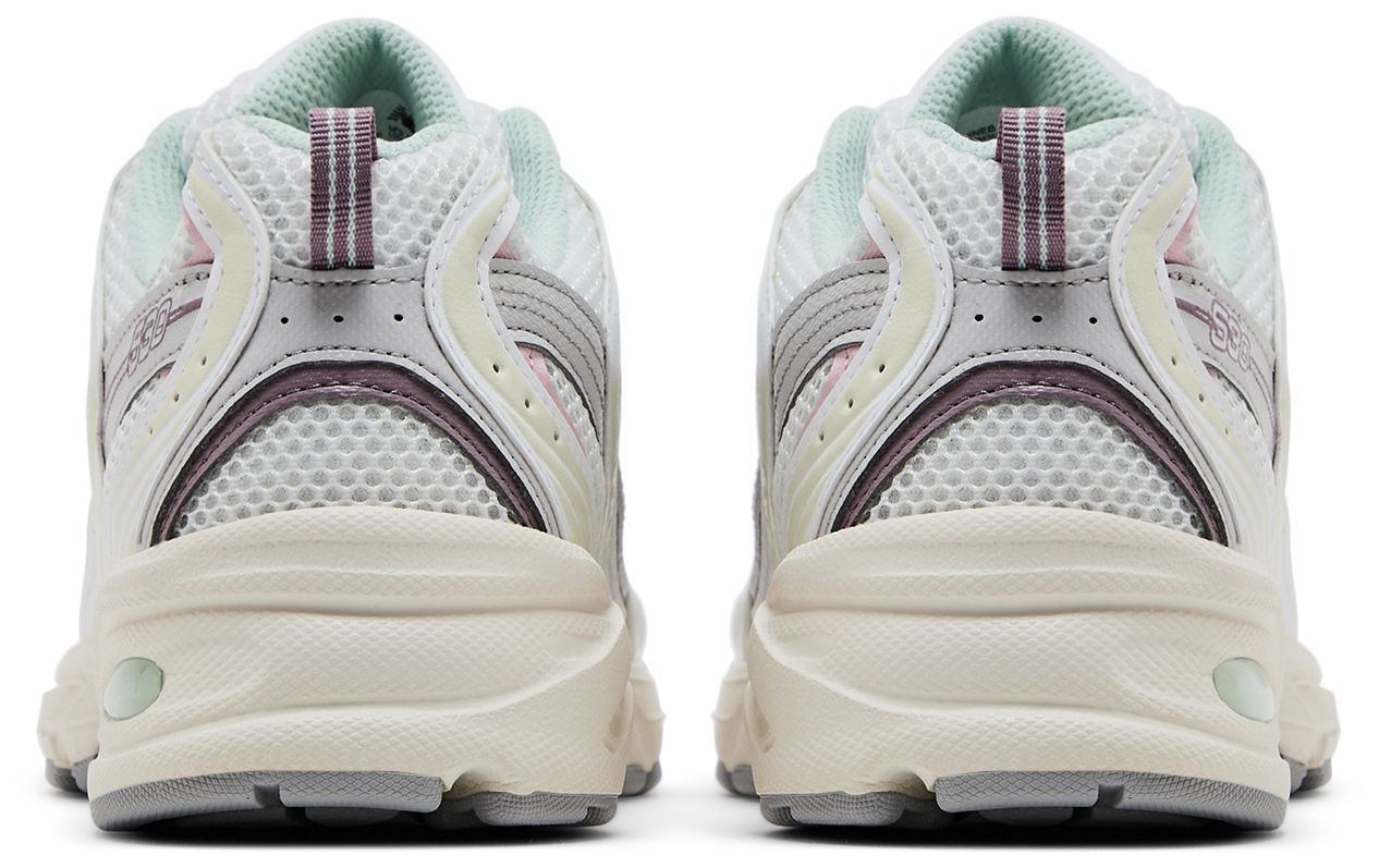 New Balance 530 Sea Salt Ice Wine