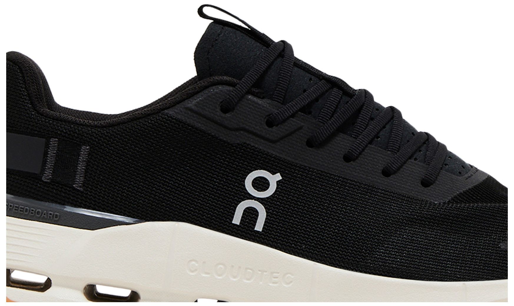 On Running Cloudnova Form 2 Black Ivory (W)