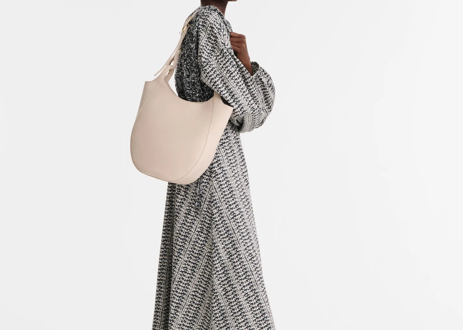 Longchamp Le Foulonné Lare Hobo Bag Paper