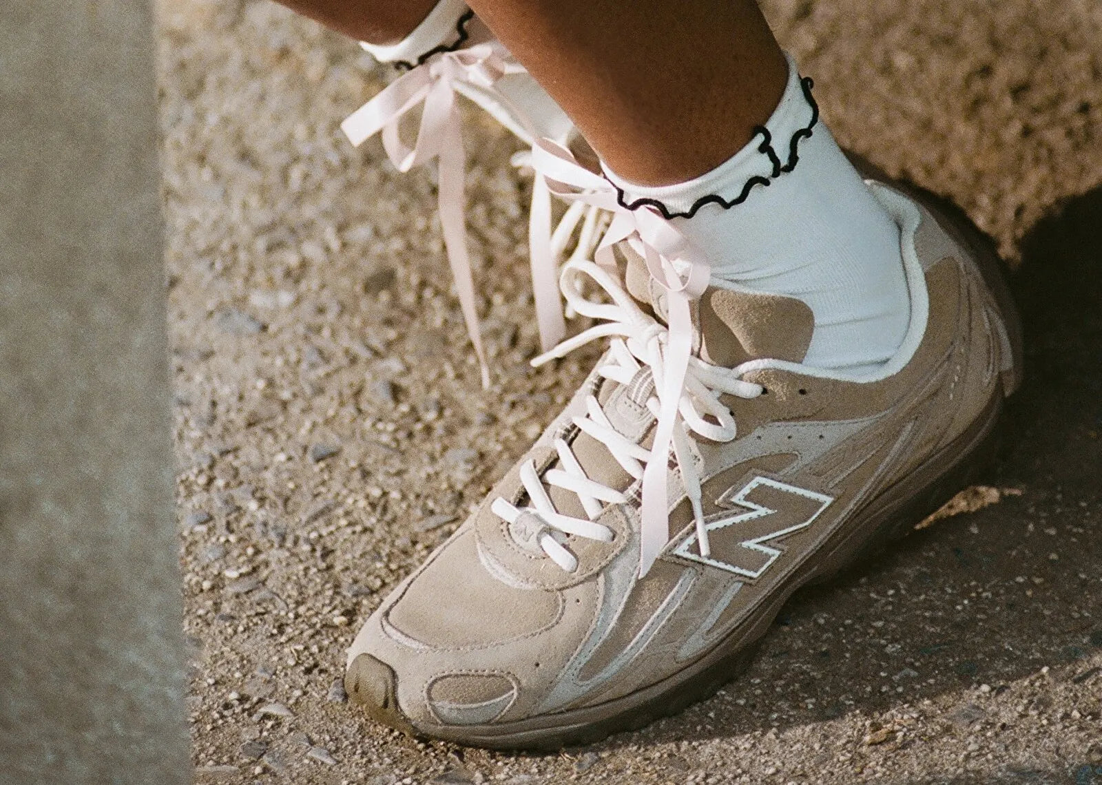 New Balance 204 L Mushroom Arid Stone