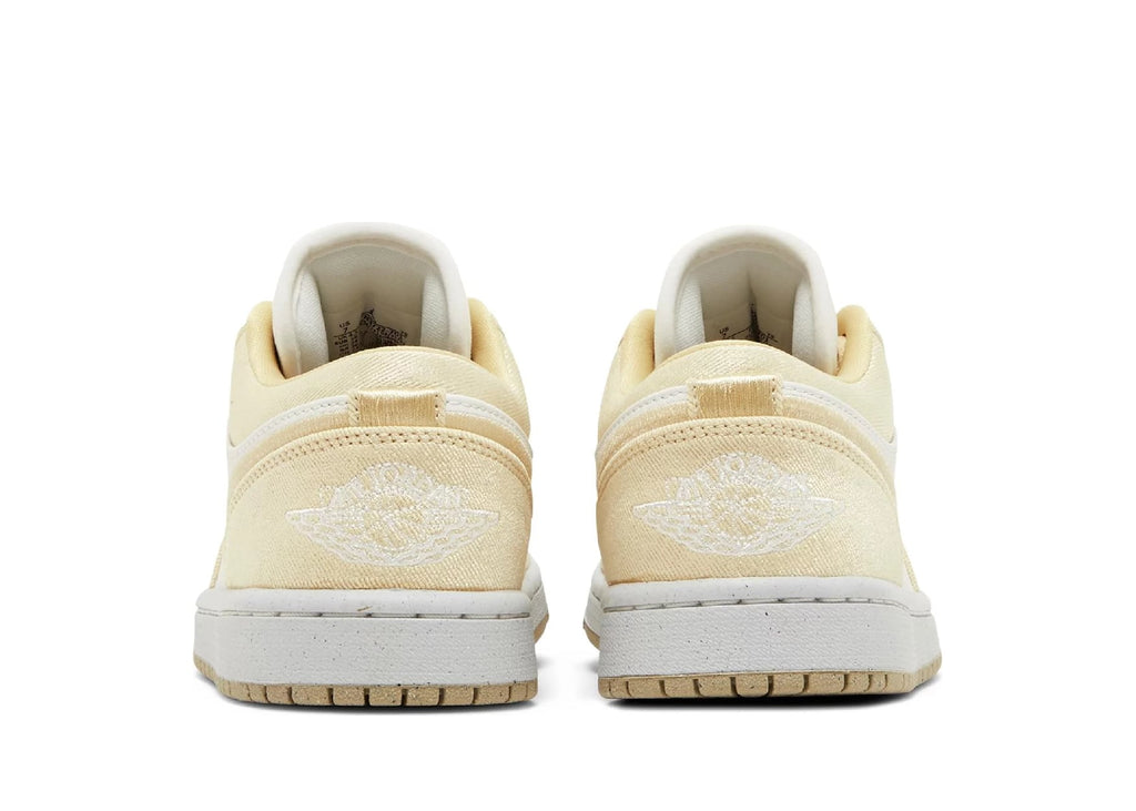 Nike Air Jordan 1 Low SE Team Gold (W)