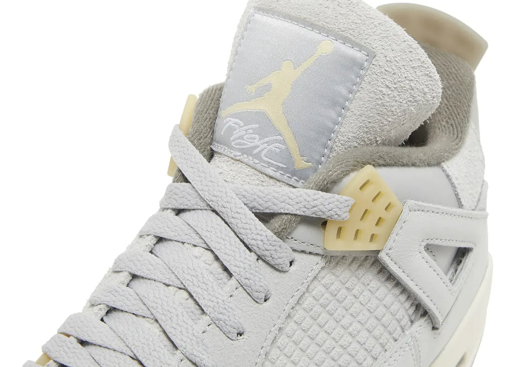 Nike Air Jordan 4 Retro SE Craft Photon Dust
