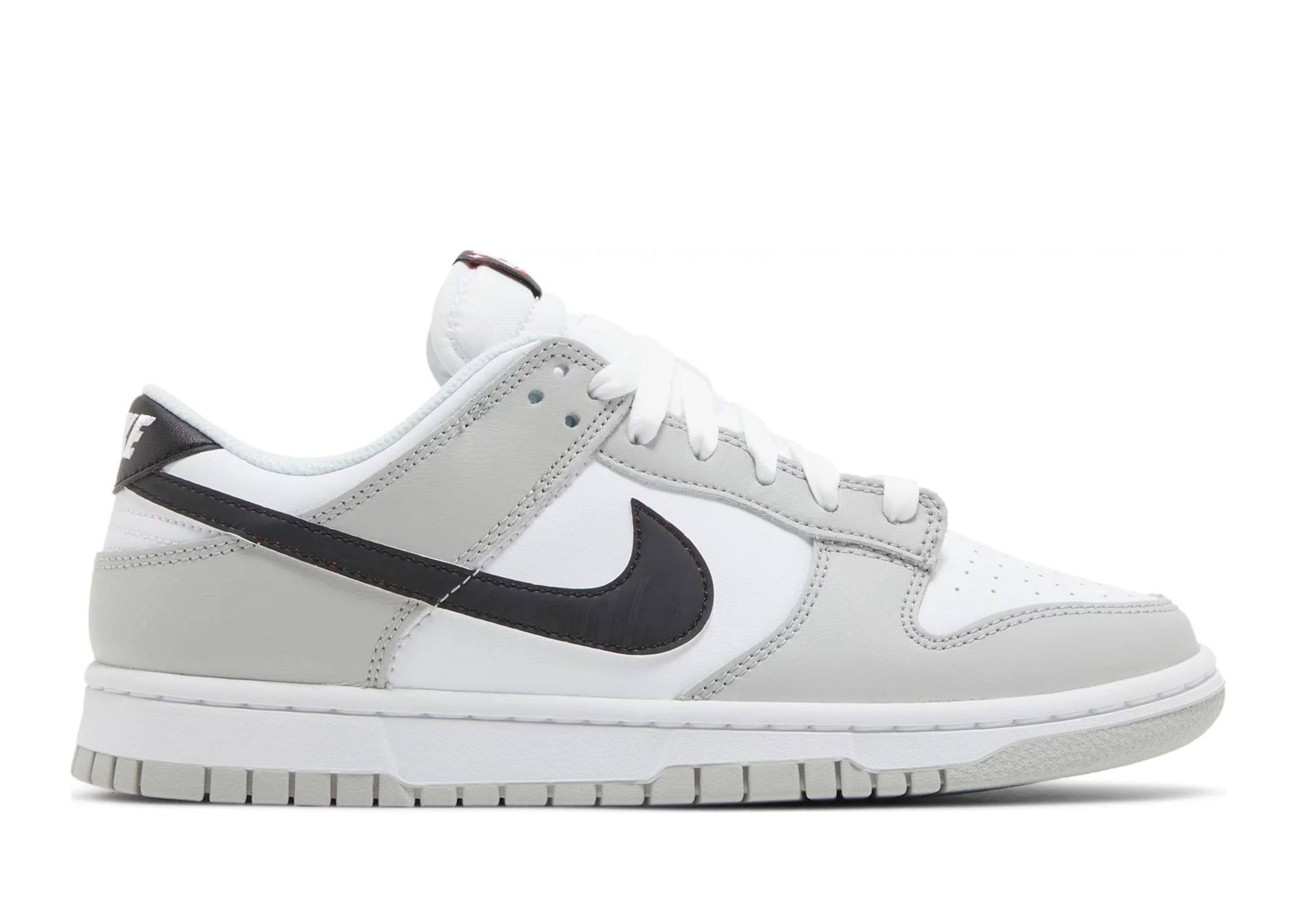 Nike Dunk Low SE Jackpot