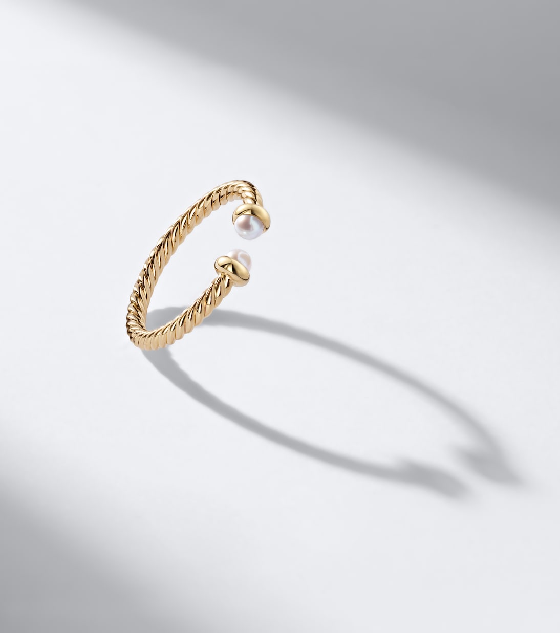 David Yurman Cablespira® Flex Micro 18kt gold ring with pearls in gold