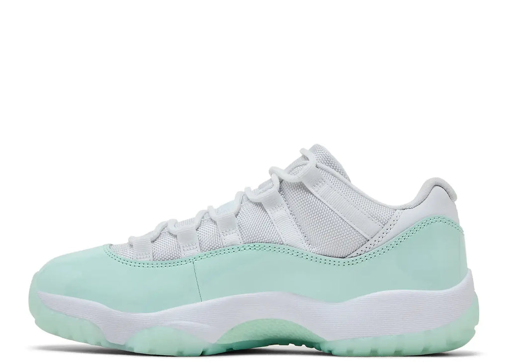 Air Jordan 11 Retro Low Igloo (W)