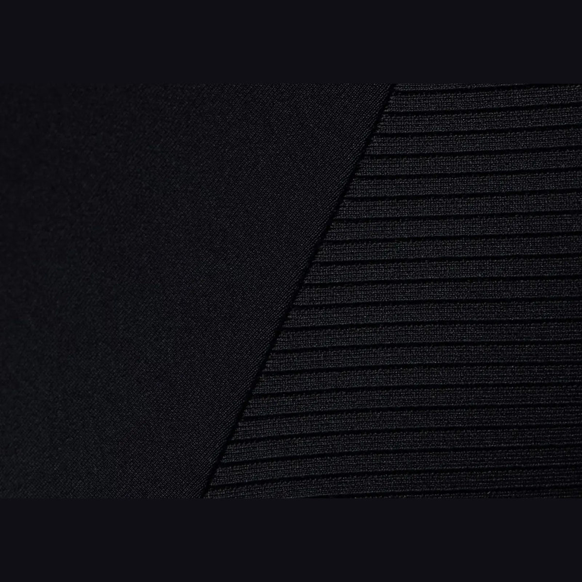 Alo Yoga Airlift Ribbed Stretch 7/8 Leggings Black