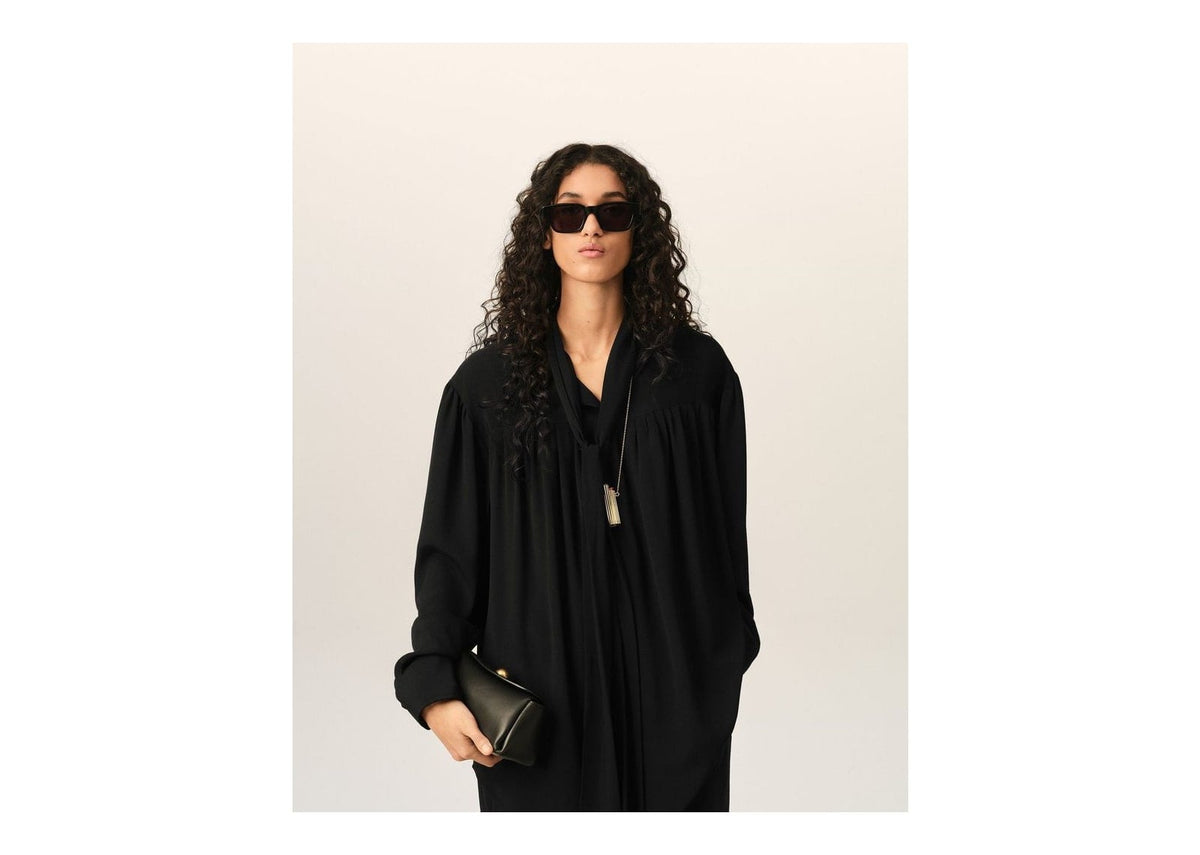 Ami Paris Lavalliere Silk-Blend Blouse Black (W)