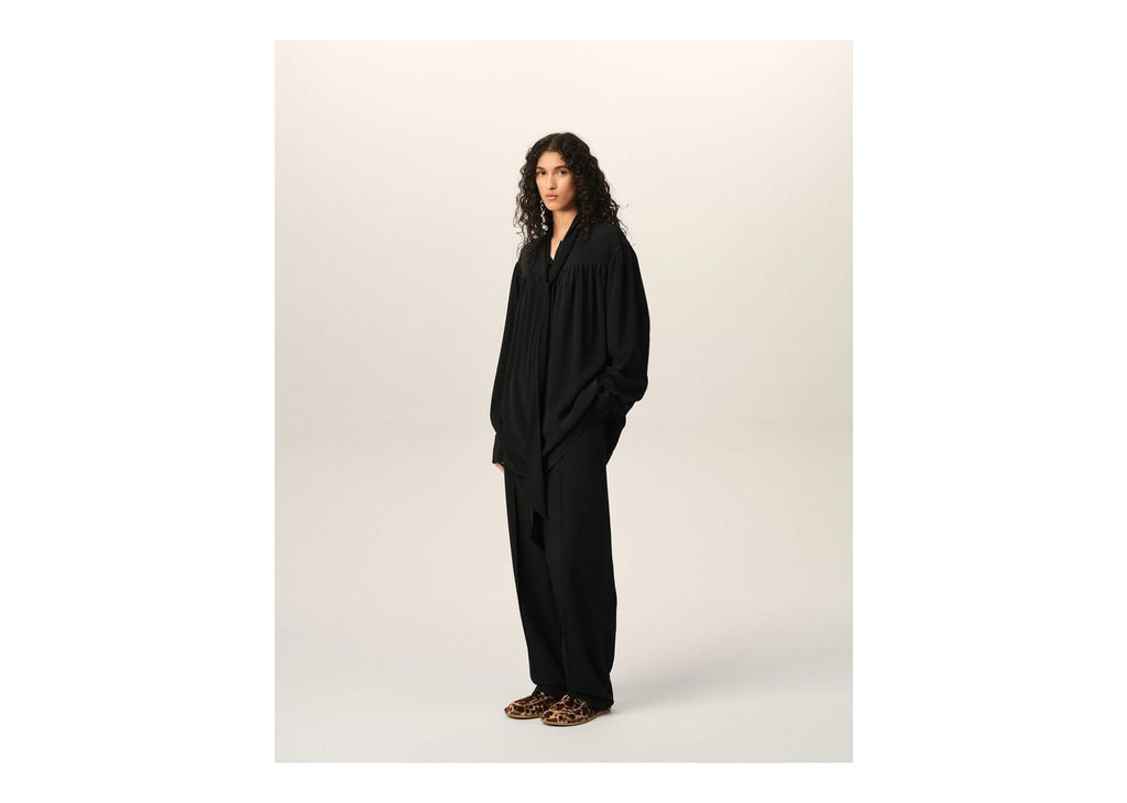 Ami Paris Lavalliere Silk-Blend Blouse Black (W)