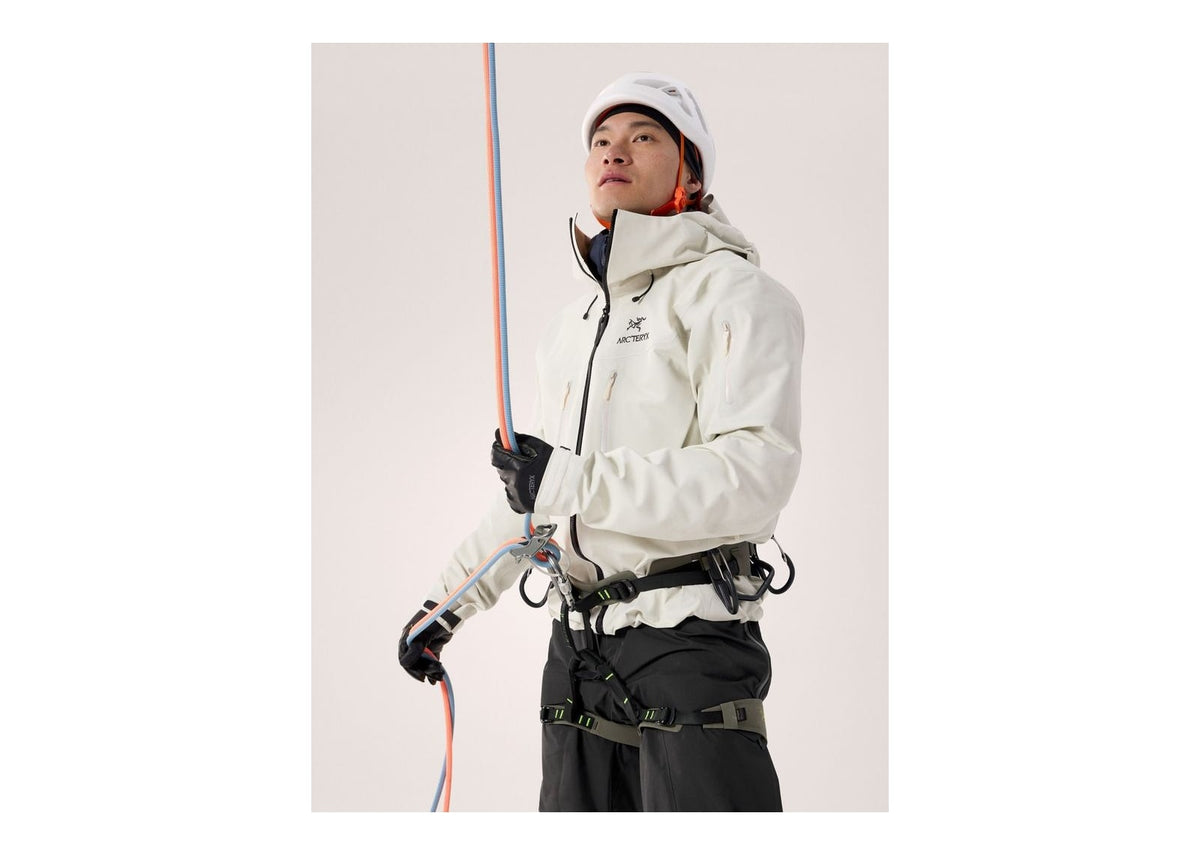Arc'teryx Alpha SV Jacket Sea Salt/Black