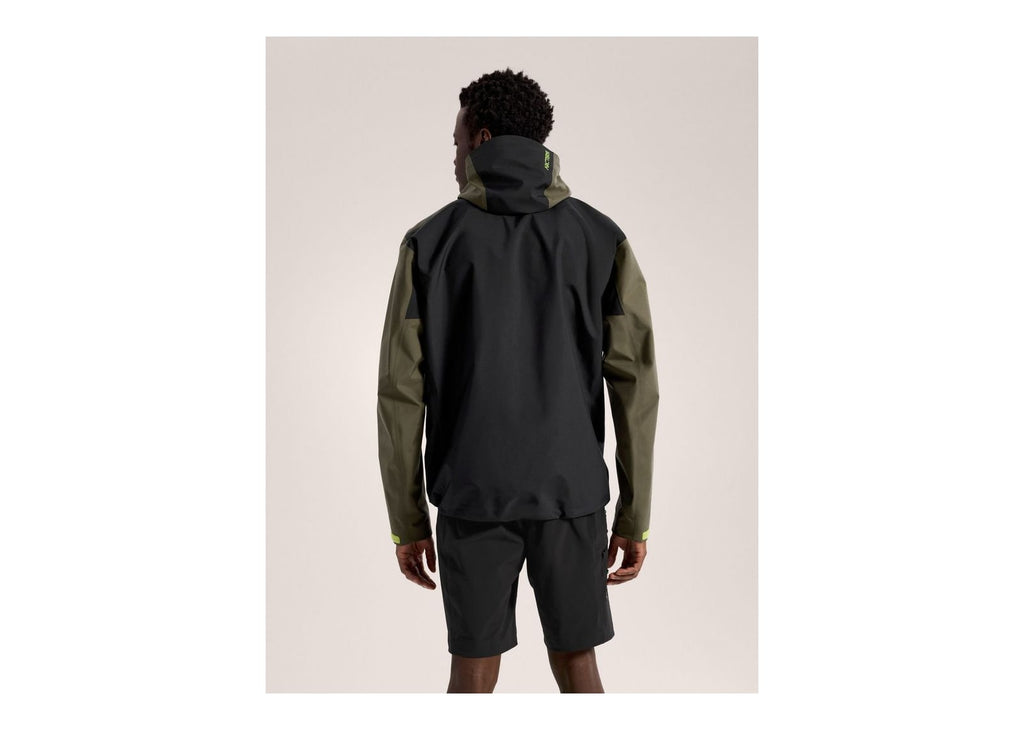 Arc'teryx Beta Jacket Spotlight