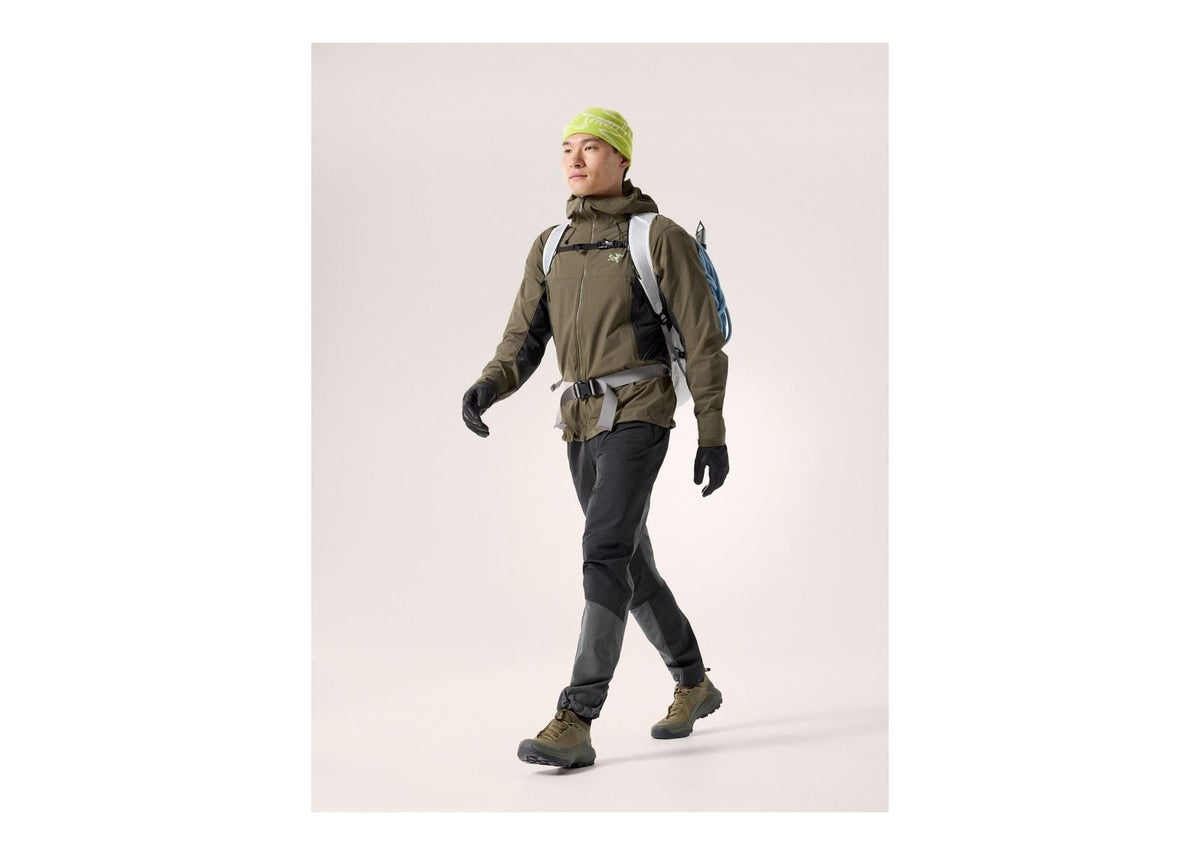 Arc'teryx Serratus Hoody Spotlight