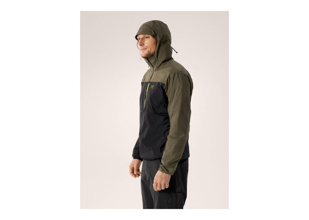 Arc'teryx Squamish Hoody Spotlight