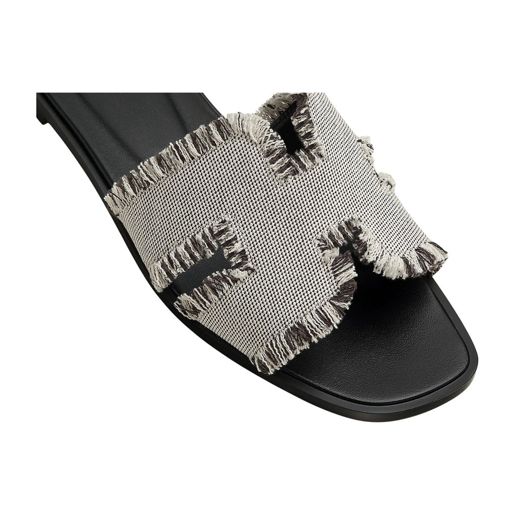 Hermes Oran Sandal Prunoir Box Fabric