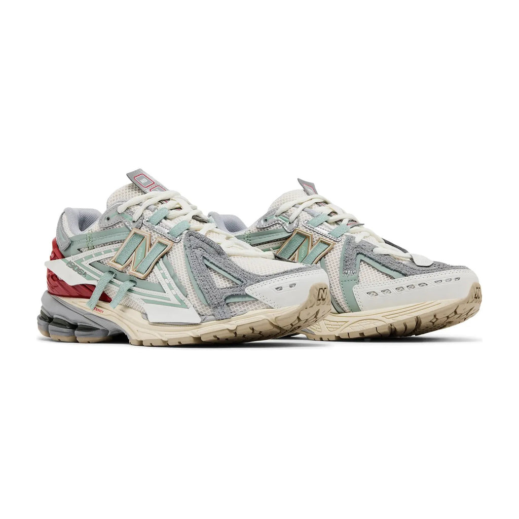 New Balance 1906 Sea Salt Lone Star Grey
