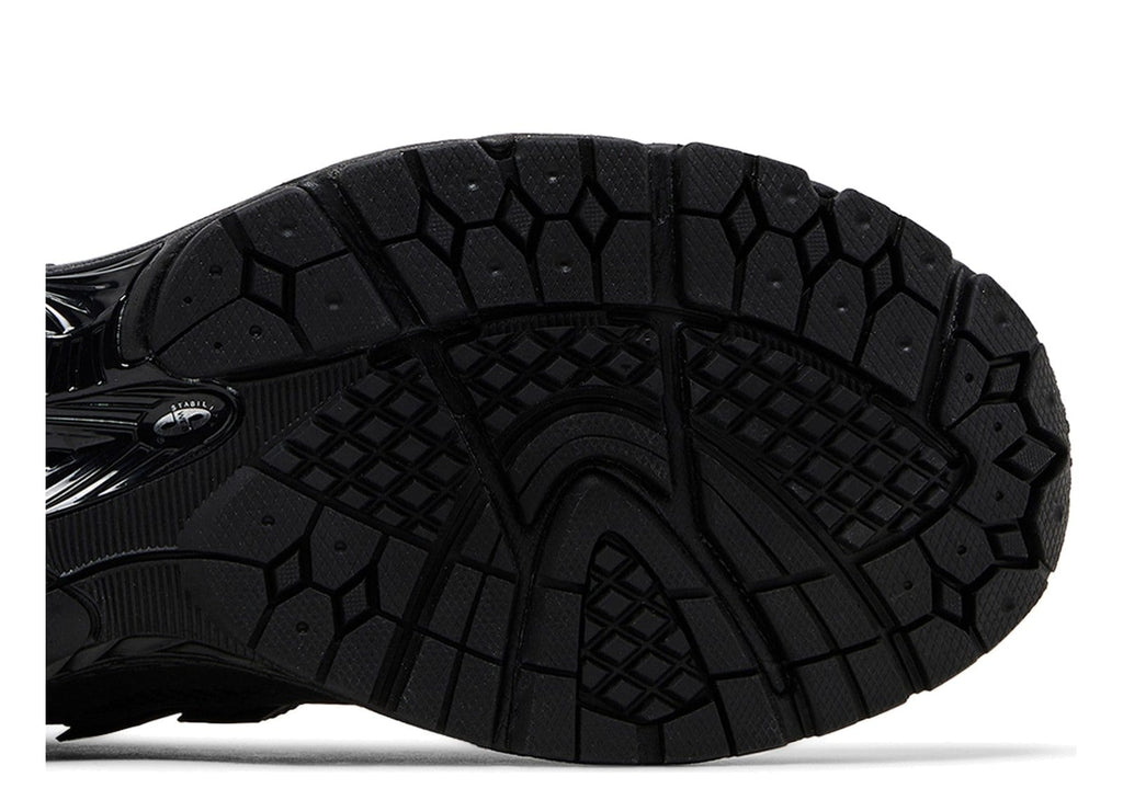 New Balance 1906 W Triple Black