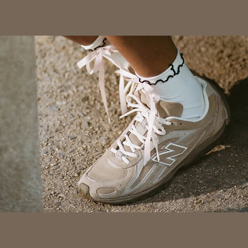 New Balance 204 L Mushroom Arid Stone