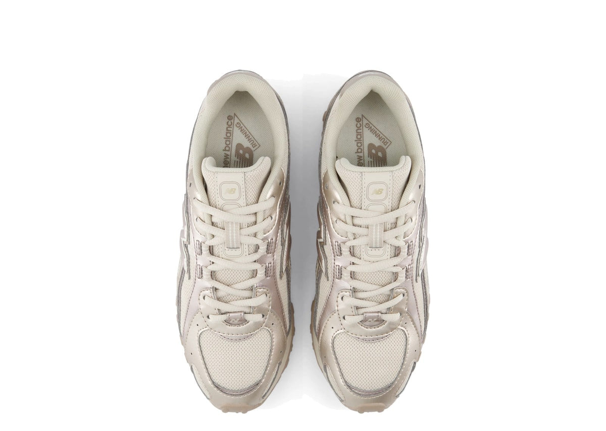 New Balance 204 L V 1 Gold