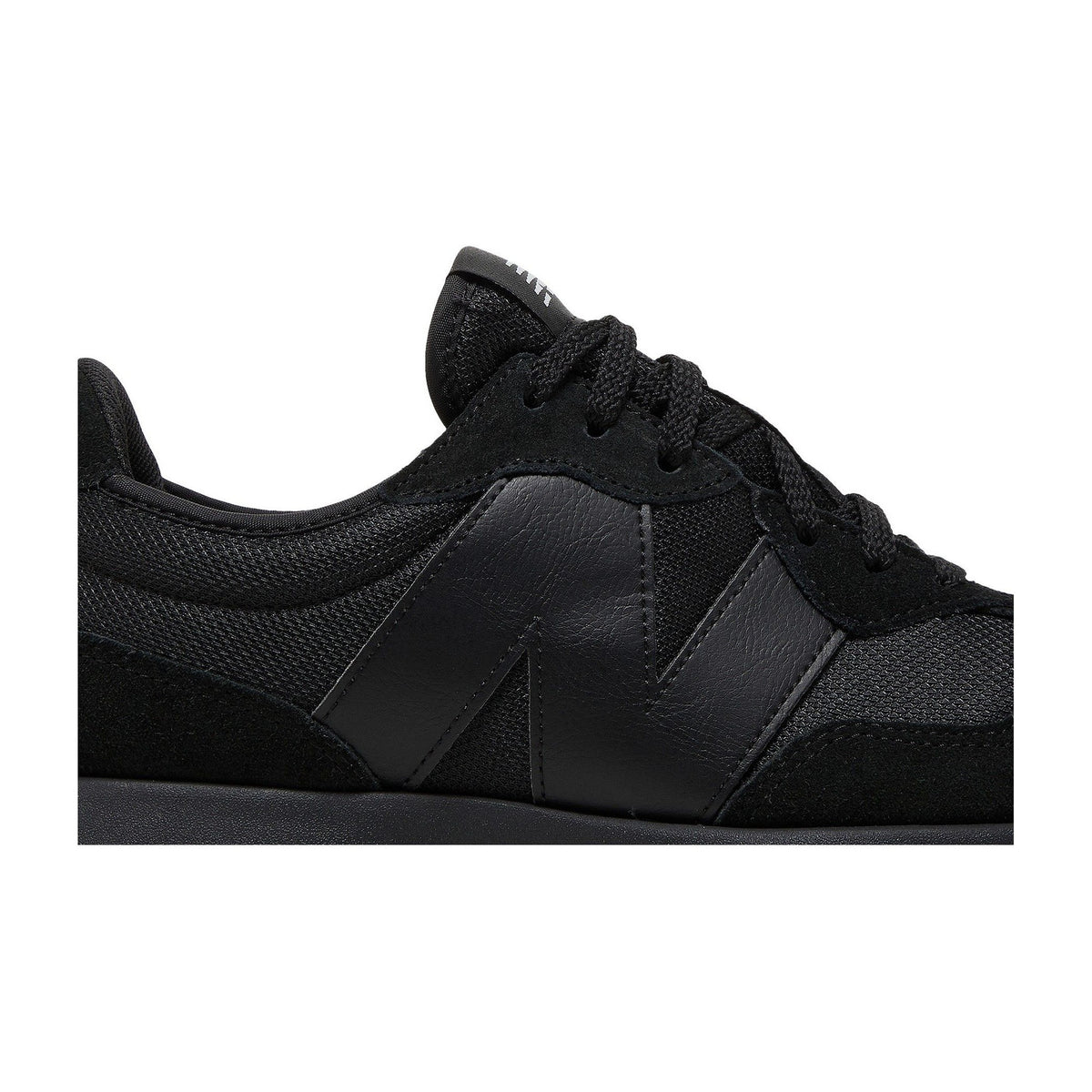 New Balance 327 Triple Black