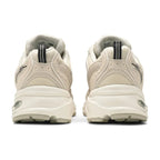 New Balance 530 Ivory