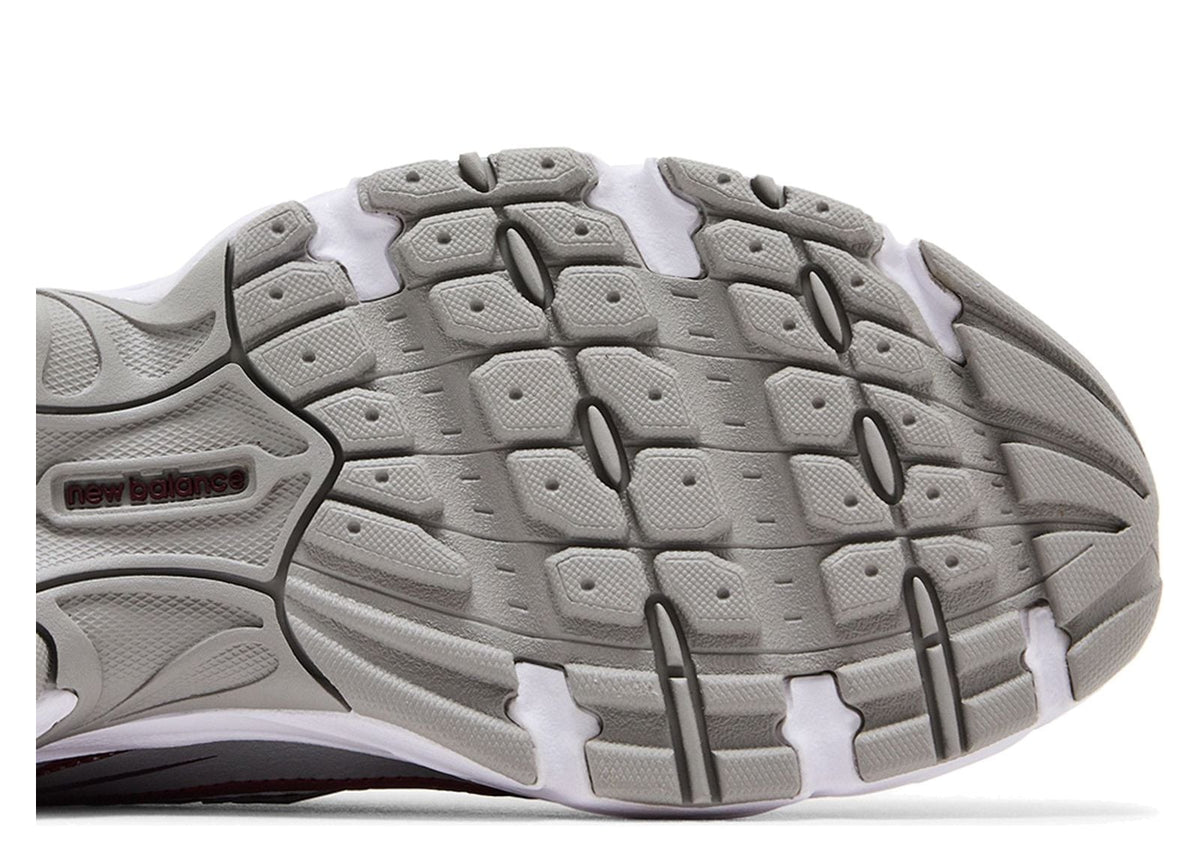 New Balance 740 White Burgundy Silver