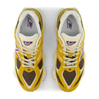 New Balance 9060 Butterscotch