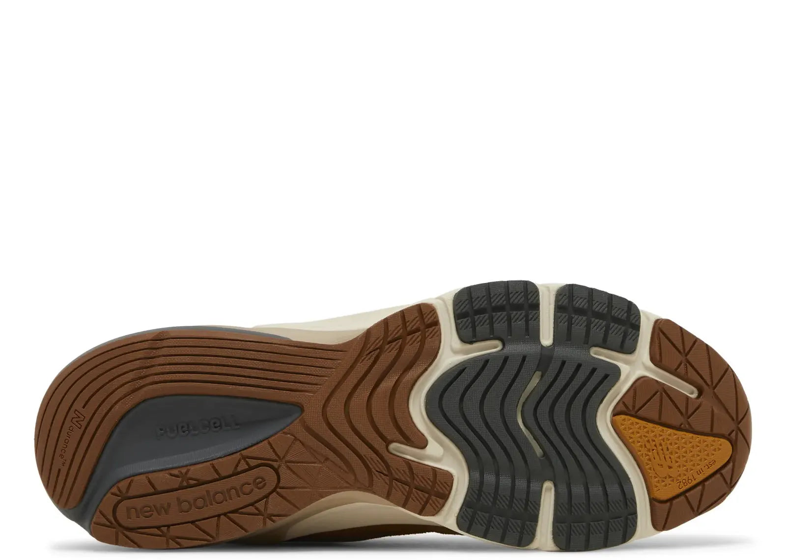 New Balance 990 v 6 Carhartt WIP Sculpture Center