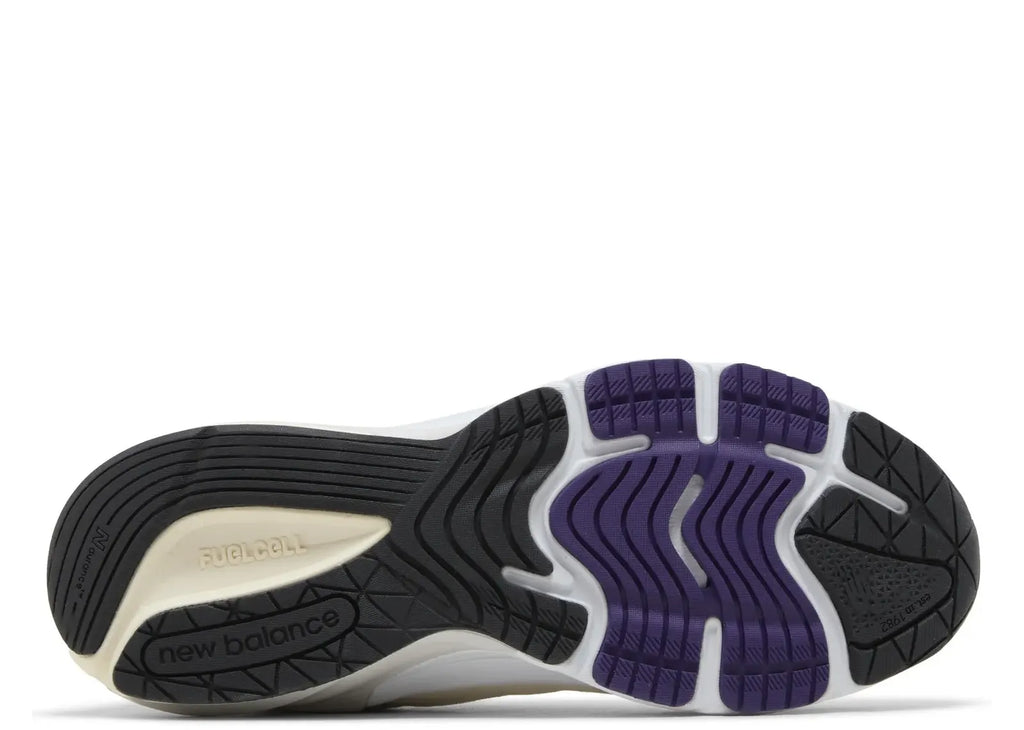 New Balance 990 v 6 Mi USA Teddy Santis White Black Plum