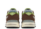 New Balance 991 v 2 Mi UK Daniëlle Cathari x Kith Reverse Matcha