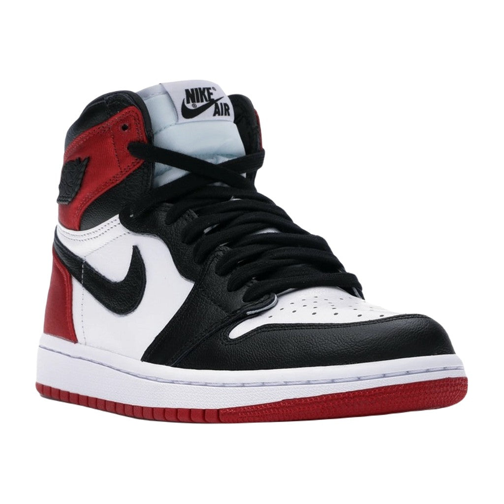 Nike Air Jordan 1 Retro High Satin Black Toe (W)