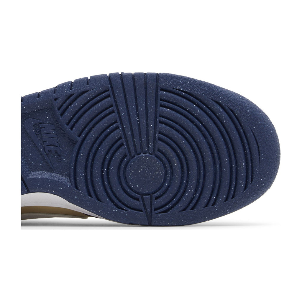 Nike Womens Dunk Low Next Nature Navy Gold