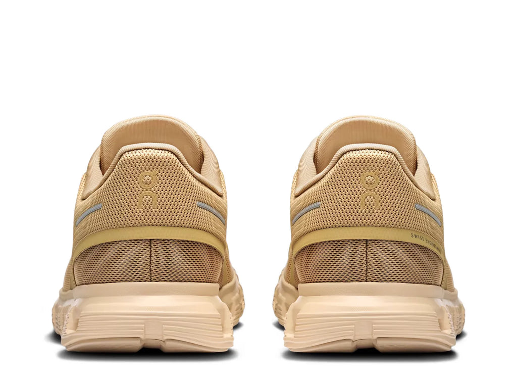 On Running Cloud 6 Chai Sand