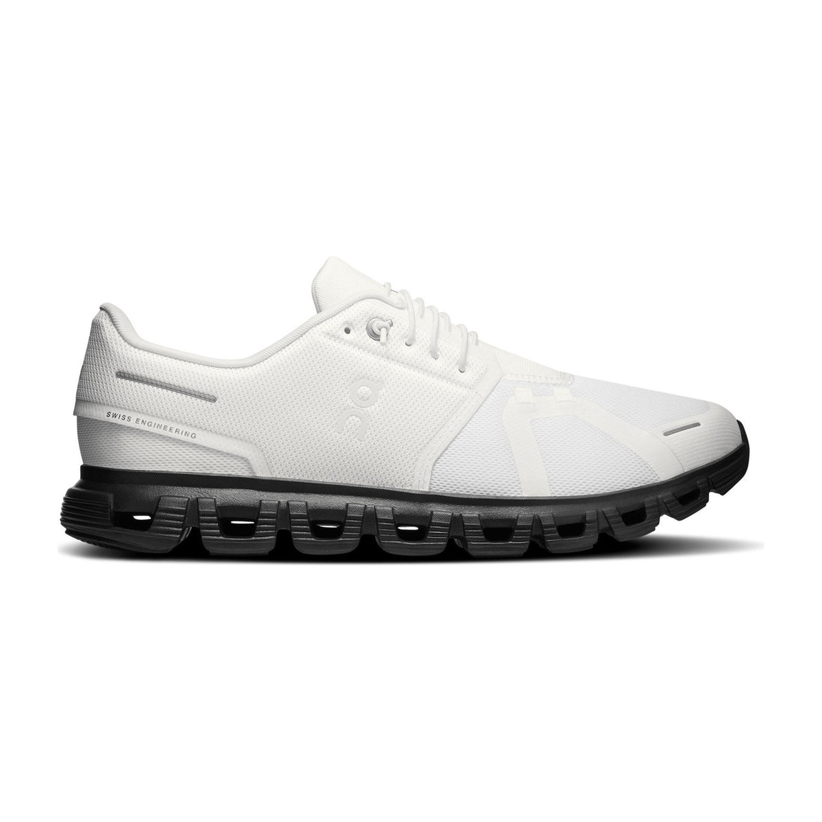 On Running Cloud 6 White Black